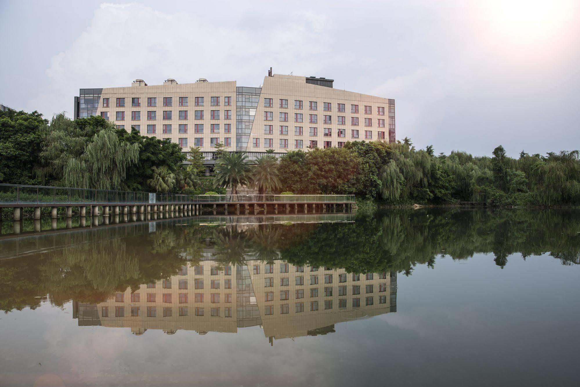 Aloft Dongguan Songshan Lake Eksteriør billede